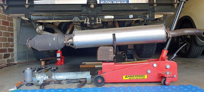 muffler_02